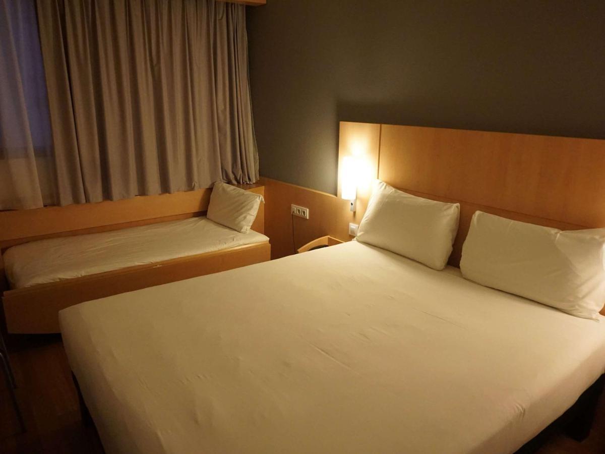 Ibis Girona Hotel Eksteriør billede