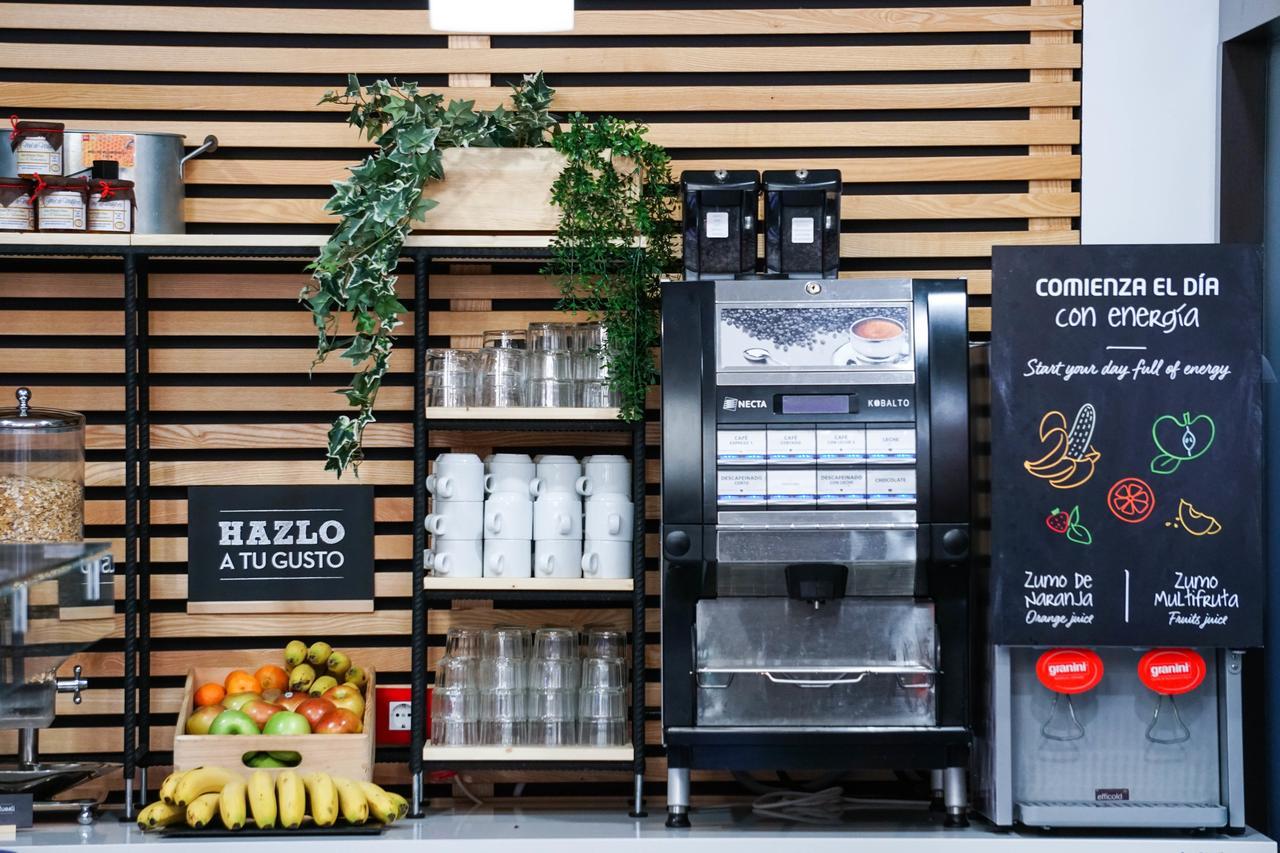 Ibis Girona Hotel Eksteriør billede